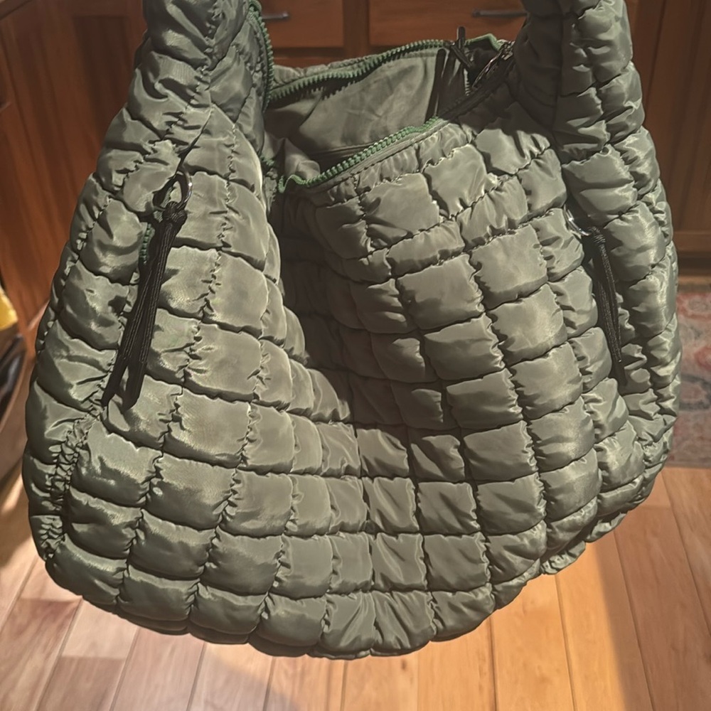 Free People Movement Bag Small Flaw - Picture 1 of 4